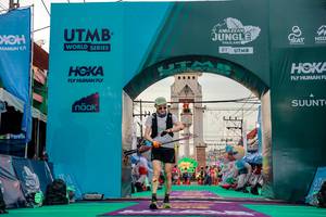 BIB: 
                            <button type="button" onclick="openModal(24862500)" class="btn btn-primary btn-sm float-right btn-popup" data-toggle="modal" data-target=".modal-high-quality">
                        <i class="fas fa-shopping-cart"></i> Add to Cart
                    </button>
                                            <button type="button" onclick="isThisMe(24862500, true)" class="btn btn-success btn-sm float-right btn-popup btn-isme hidden" data-toggle="tooltip" data-placement="bottom" title="นี่คือรูปของคุณใช่ไหม คลิกที่นี่เพื่อเอาเข้าอัลบั้ม">
                        <i class="fas fa-plus"></i> Add to album
                    </button>
                    <button type="button" onclick="isThisMe(24862500, false)" class="btn btn-warning btn-sm float-right btn-popup btn-isnotme hidden">
                        <i class="fas fa-ban"></i> Remove from album
                    </button>